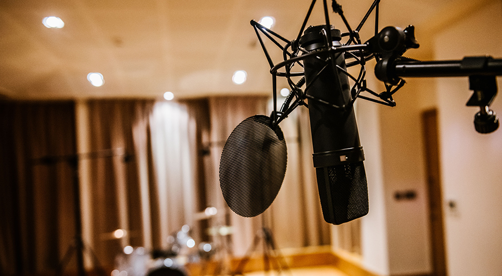 Best Microphones for Vocal Recording - Actual Music